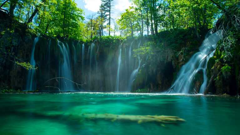 Zagreb to Plitvice Lakes Private Tour in One Day ꟾ Croatia Private Tours